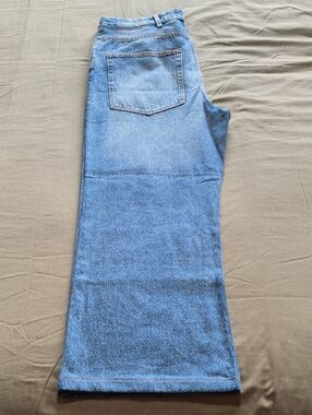 Bershka Baggy Flared Jeans